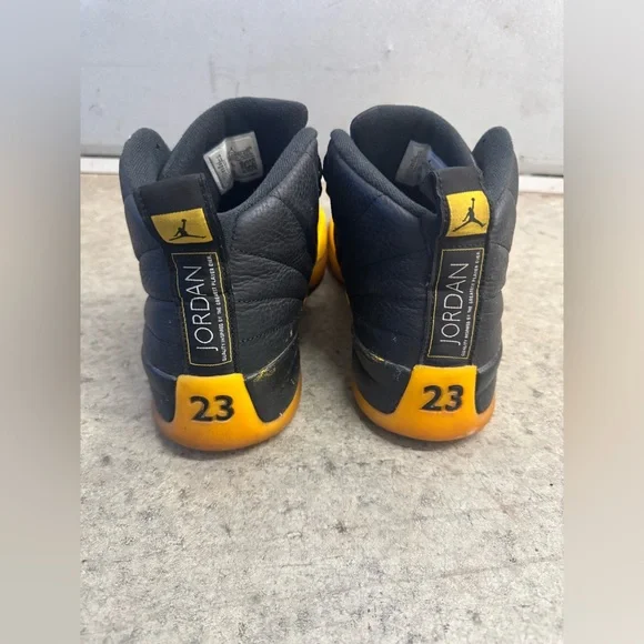 Jordan 12 Retro University Gold size 12 men’s - Picture 2 of 7